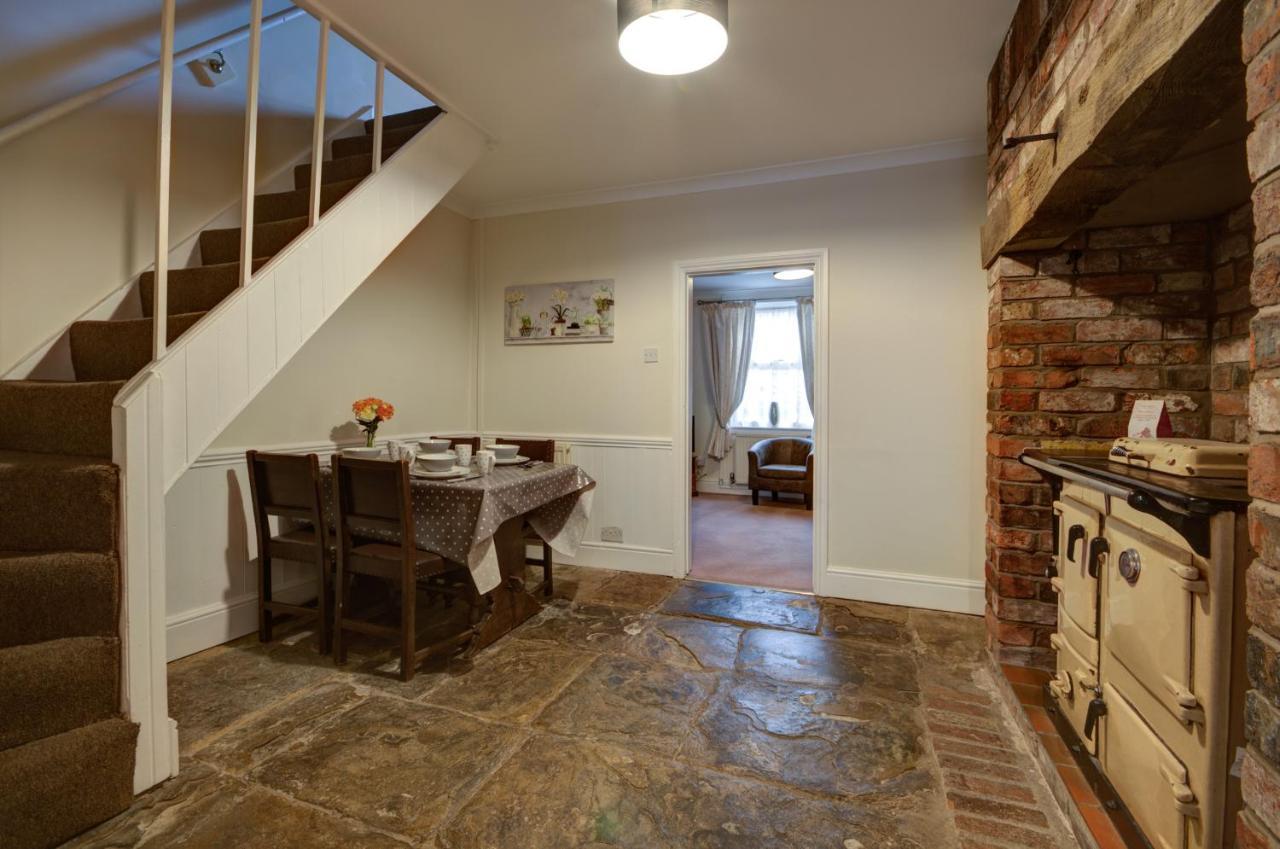 Pansy Cottage In Historic Tewkesbury - Sleeps 5 - Pets Welcome Экстерьер фото
